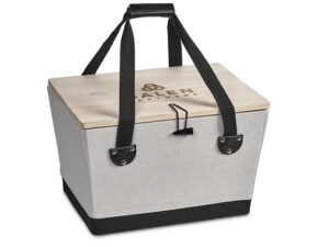 Serendipio Willow 4-Person Picnic Basket